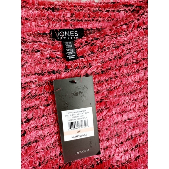 Jones New York Woman - Eyelash Knit Boat Neck Top in Scarlet - Picture 14 of 16